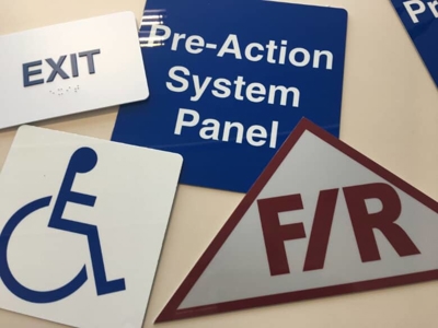Business Signs Photo